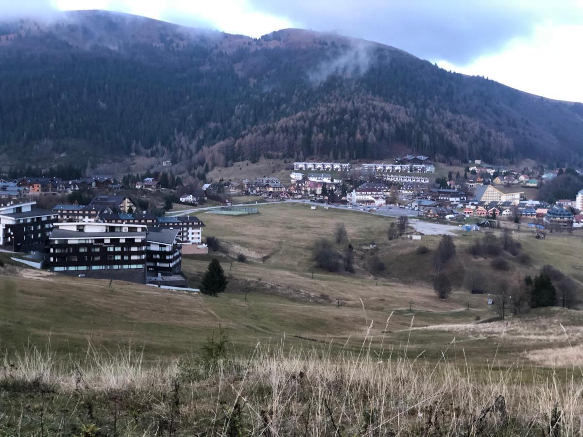 Útulný apartmán 50m od lyžiarskeho vleku Triangel Donovaly Esterno foto