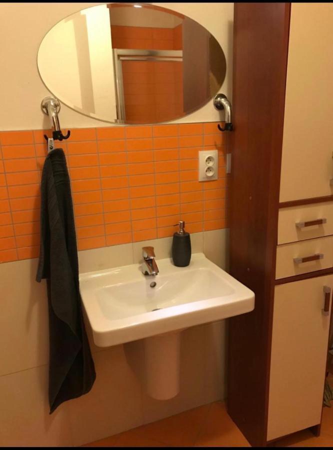 Útulný apartmán 50m od lyžiarskeho vleku Triangel Donovaly Esterno foto